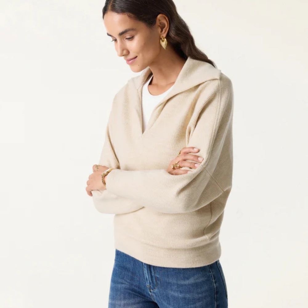 NWT!! $69 OGL Cozy Collared V-Neck Batwing Sleeve Pullover in Heather Taupe S - Picture 5 of 14